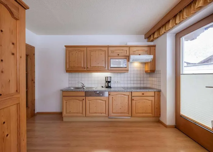 لانداوس غومبولد نيوستيف ام ستوبيتا