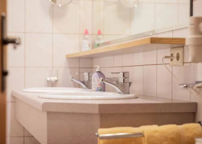 لانداوس غومبولد شقة